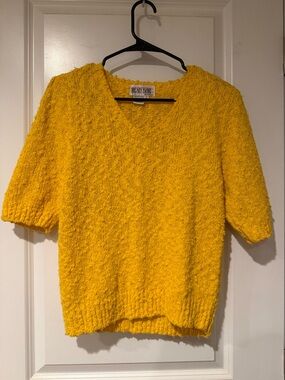 Cozy Textured Yellow V-Neck Sweater Top